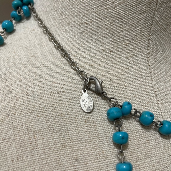Turquoise Beaded Pendant Necklace - Picture 9 of 9